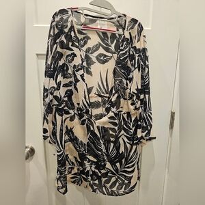 Sanctuary Women’s Medium Black & Cream Tropical Print Sheer Tunic Blouse Cover-U